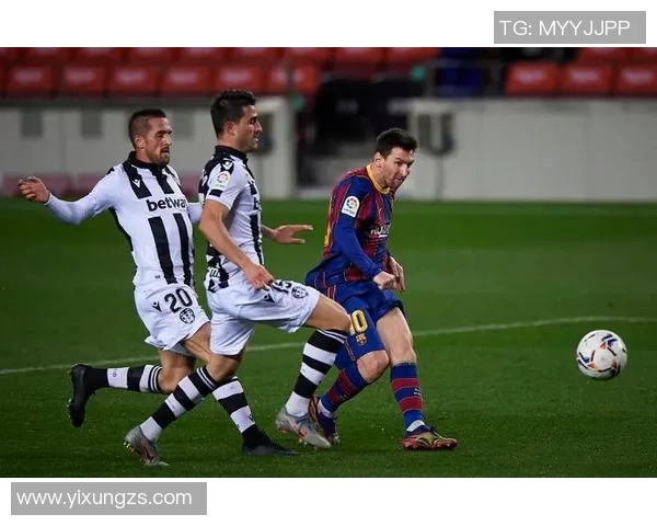 莱万特与巴塞罗那激战正酣精彩直播全程回顾与分析